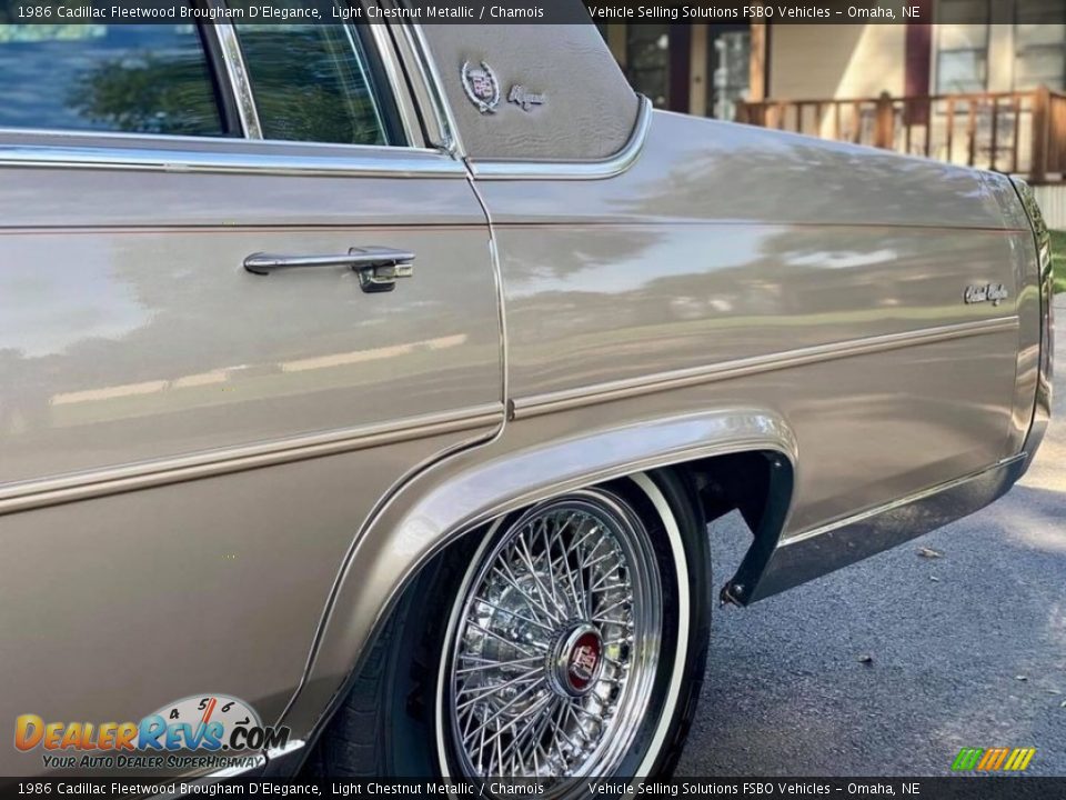 1986 Cadillac Fleetwood Brougham D'Elegance Light Chestnut Metallic / Chamois Photo #27