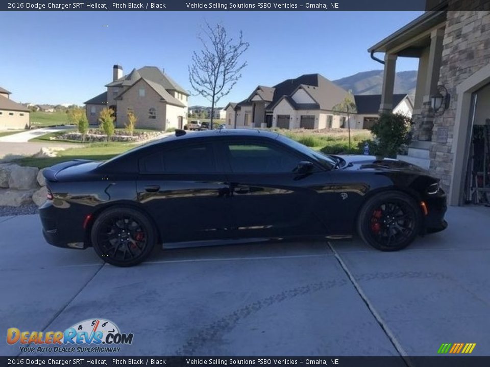 2016 Dodge Charger SRT Hellcat Pitch Black / Black Photo #5