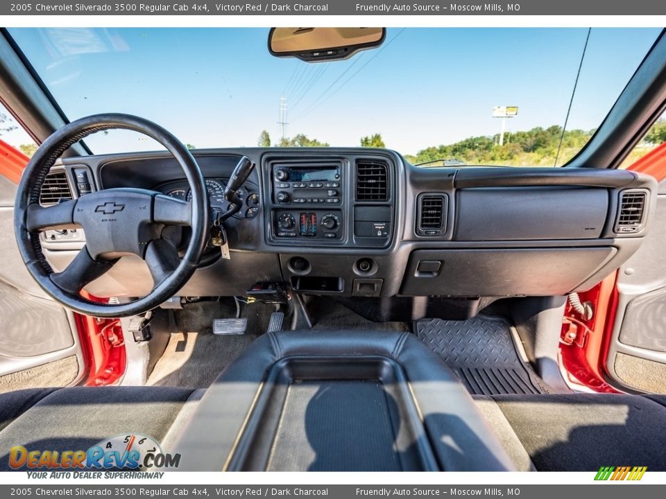 2005 Chevrolet Silverado 3500 Regular Cab 4x4 Victory Red / Dark Charcoal Photo #27