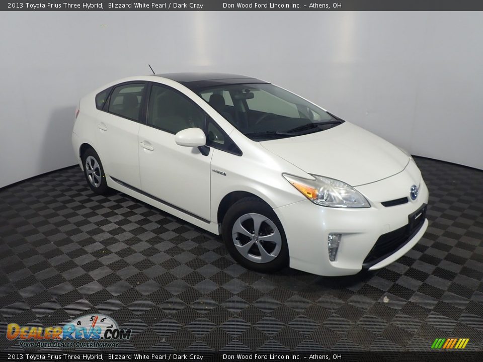 2013 Toyota Prius Three Hybrid Blizzard White Pearl / Dark Gray Photo #4