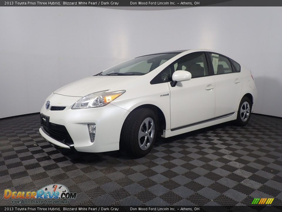 2013 Toyota Prius Three Hybrid Blizzard White Pearl / Dark Gray Photo #9