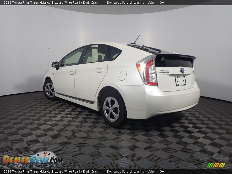 2013 Toyota Prius Three Hybrid Blizzard White Pearl / Dark Gray Photo #12