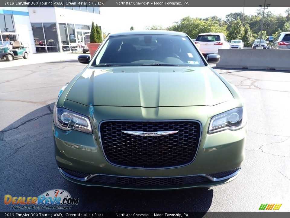 2019 Chrysler 300 Touring AWD Green Metallic / Black Photo #13