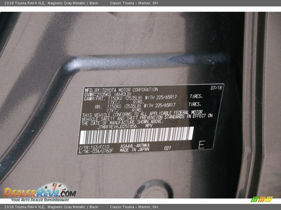 2018 Toyota RAV4 XLE Magnetic Gray Metallic / Black Photo #18