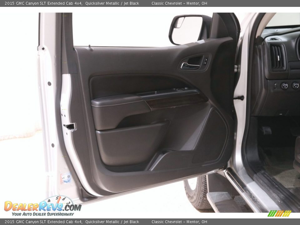 Door Panel of 2015 GMC Canyon SLT Extended Cab 4x4 Photo #4