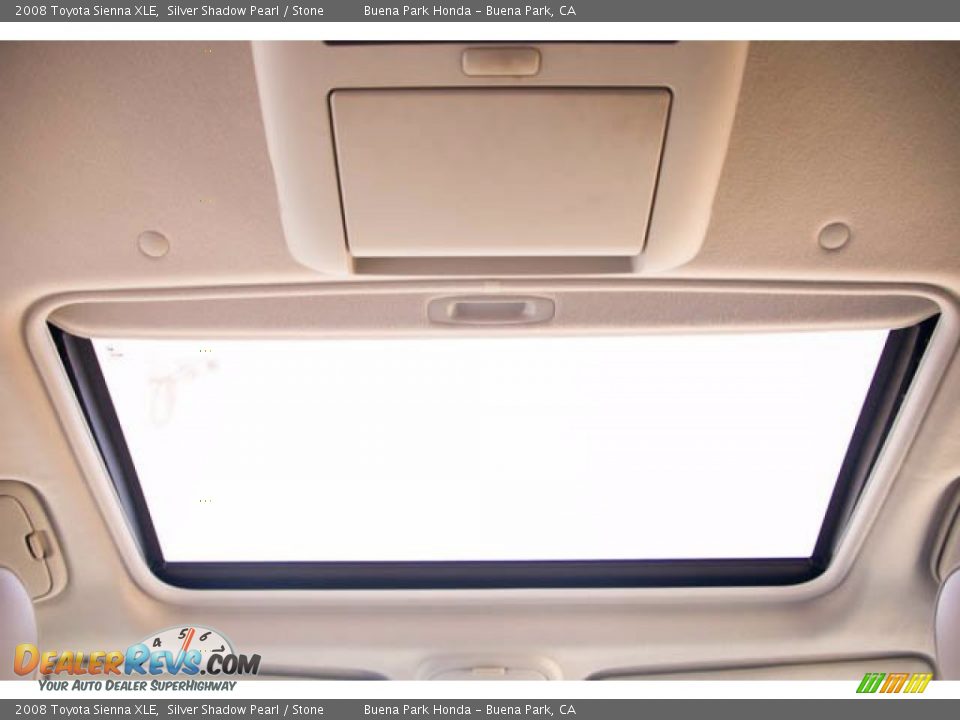 2008 Toyota Sienna XLE Silver Shadow Pearl / Stone Photo #18