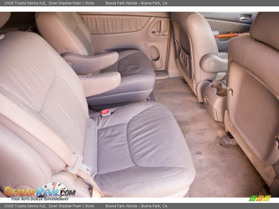 2008 Toyota Sienna XLE Silver Shadow Pearl / Stone Photo #21