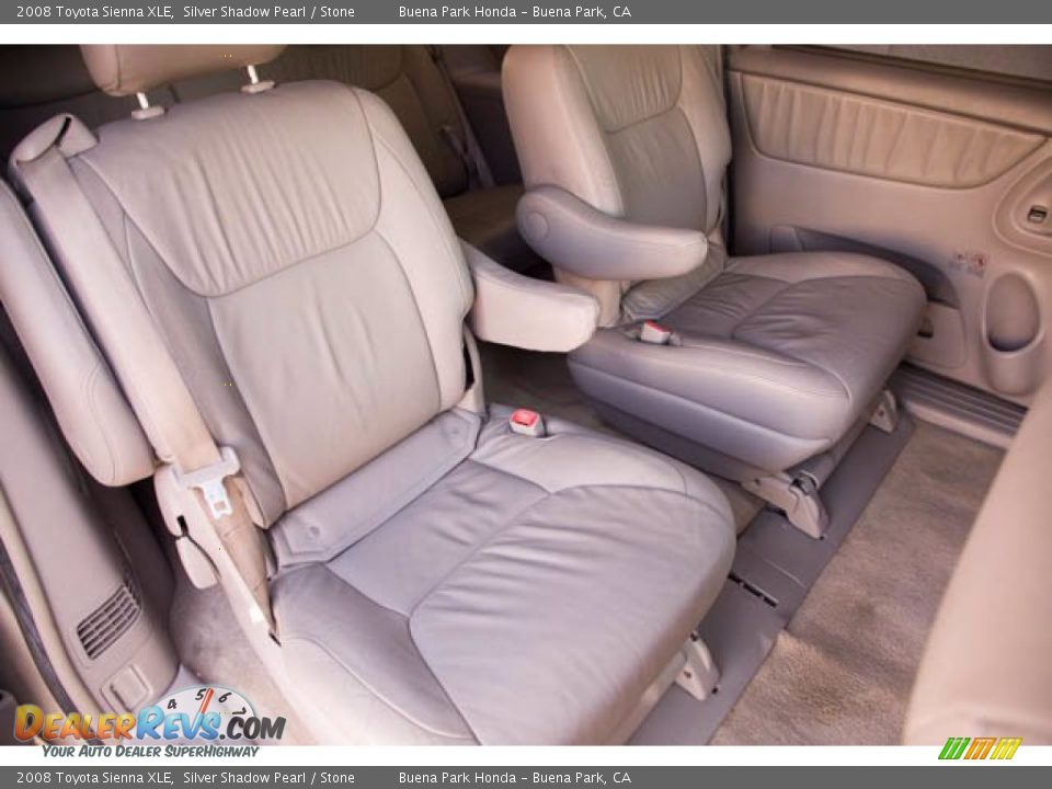 2008 Toyota Sienna XLE Silver Shadow Pearl / Stone Photo #22