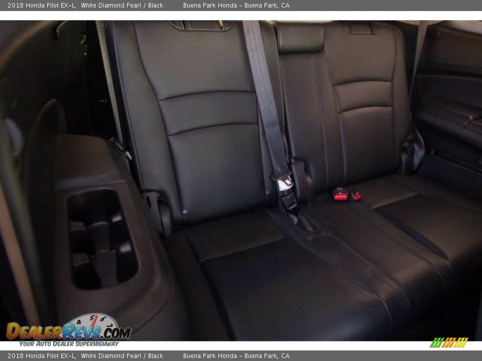 Rear Seat of 2018 Honda Pilot EX-L Photo #21