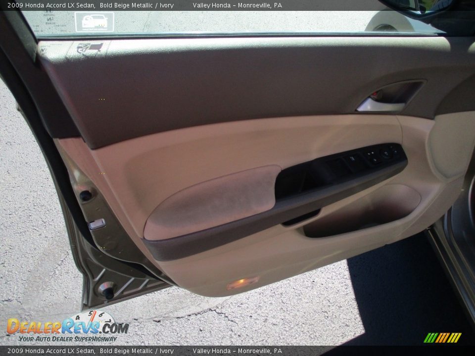 2009 Honda Accord LX Sedan Bold Beige Metallic / Ivory Photo #9