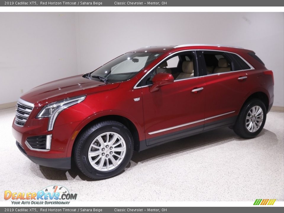 2019 Cadillac XT5 Red Horizon Tintcoat / Sahara Beige Photo #3