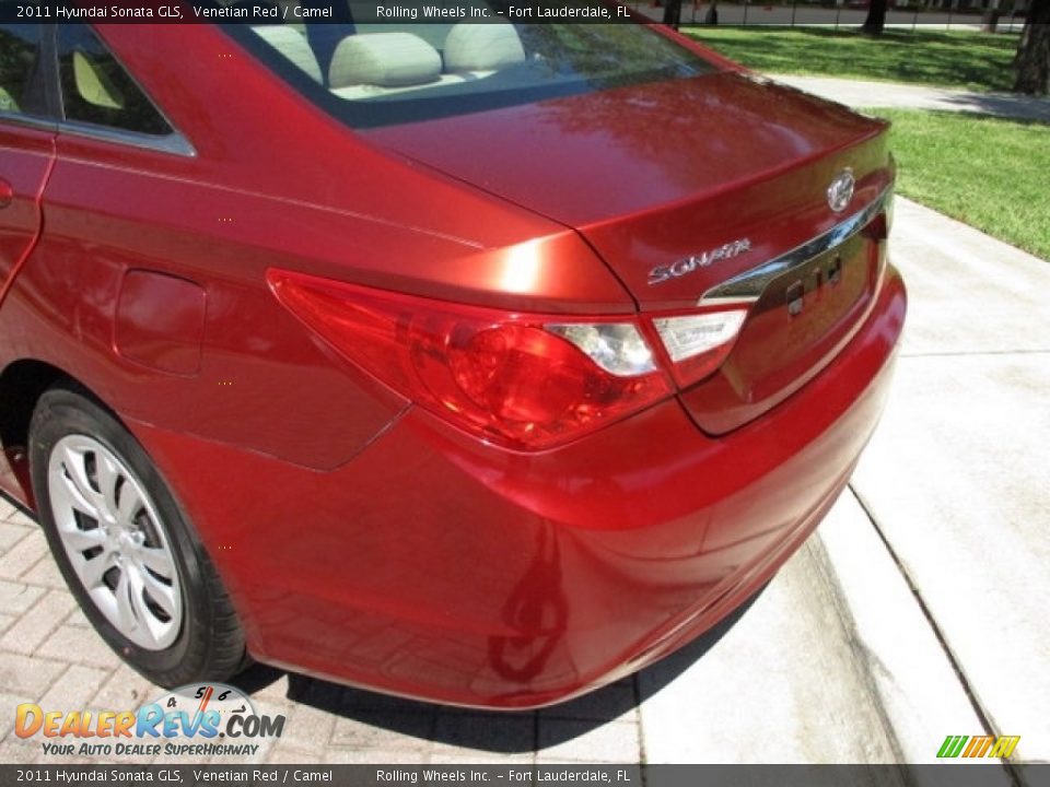 2011 Hyundai Sonata GLS Venetian Red / Camel Photo #31