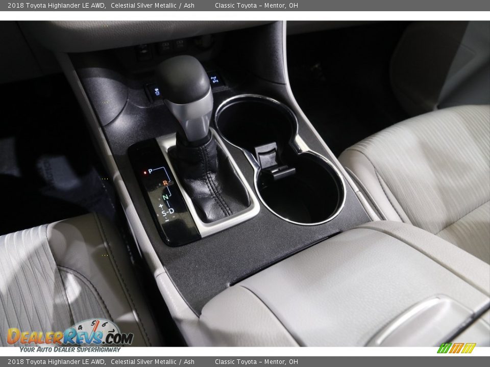 2018 Toyota Highlander LE AWD Celestial Silver Metallic / Ash Photo #12