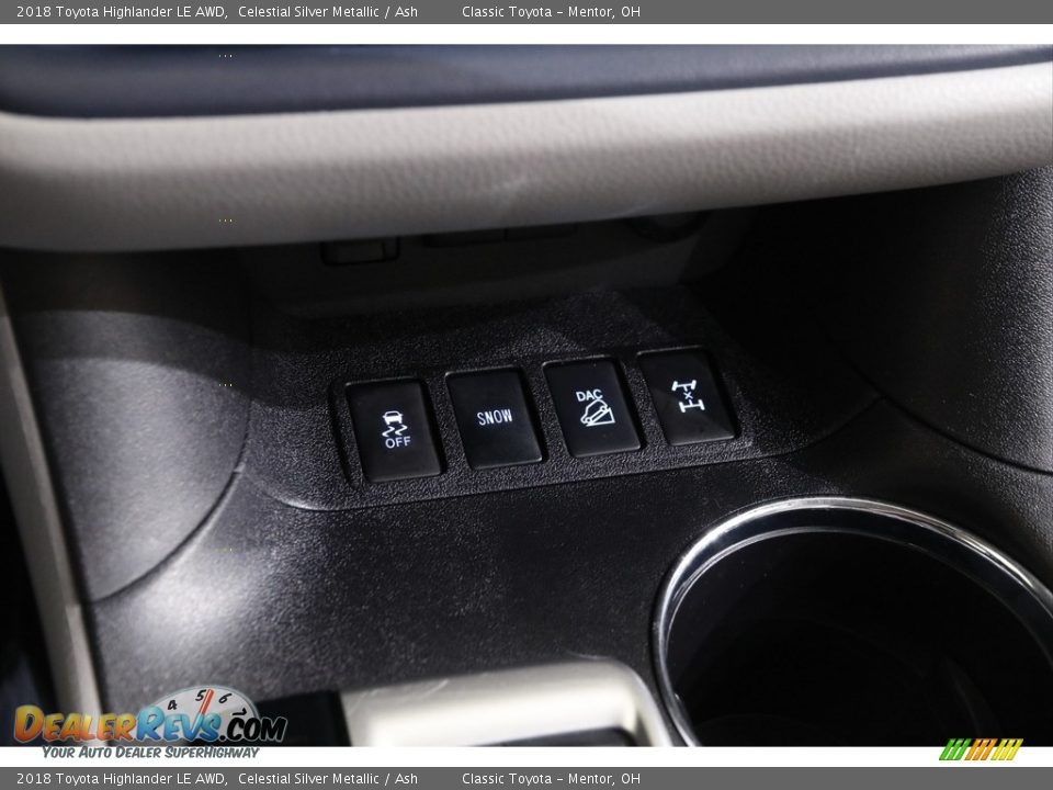 2018 Toyota Highlander LE AWD Celestial Silver Metallic / Ash Photo #13