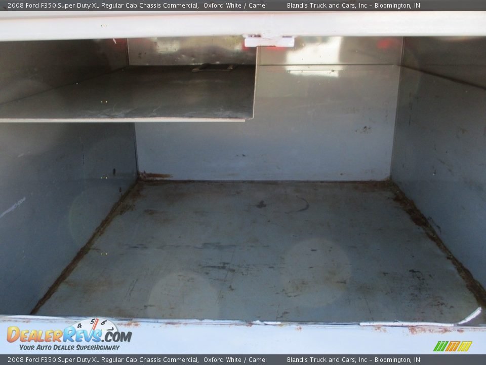 2008 Ford F350 Super Duty XL Regular Cab Chassis Commercial Oxford White / Camel Photo #16