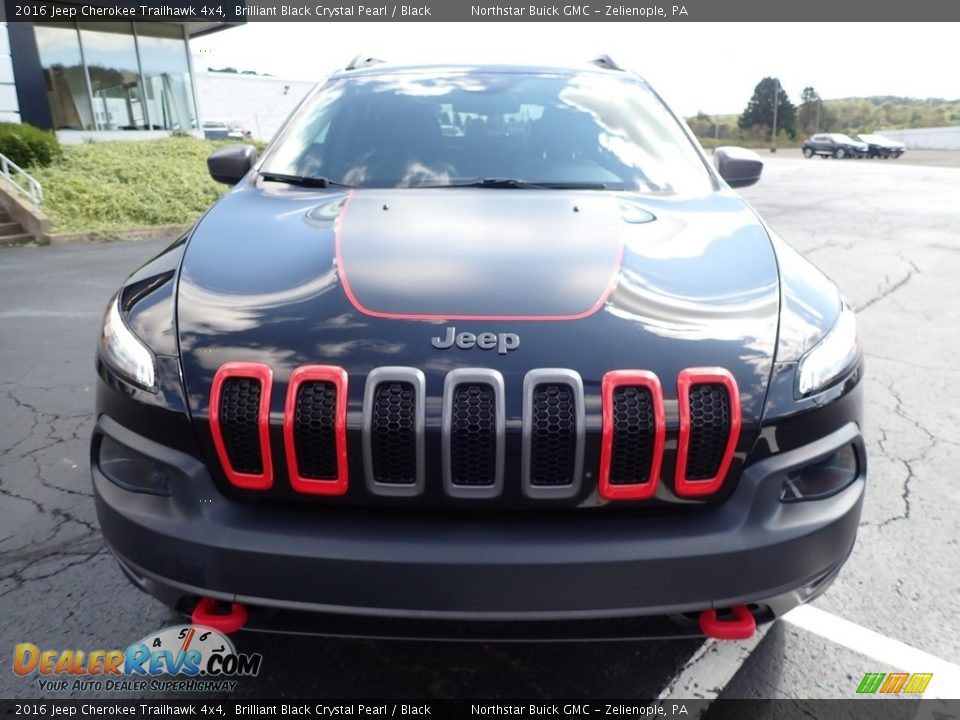 2016 Jeep Cherokee Trailhawk 4x4 Brilliant Black Crystal Pearl / Black Photo #3