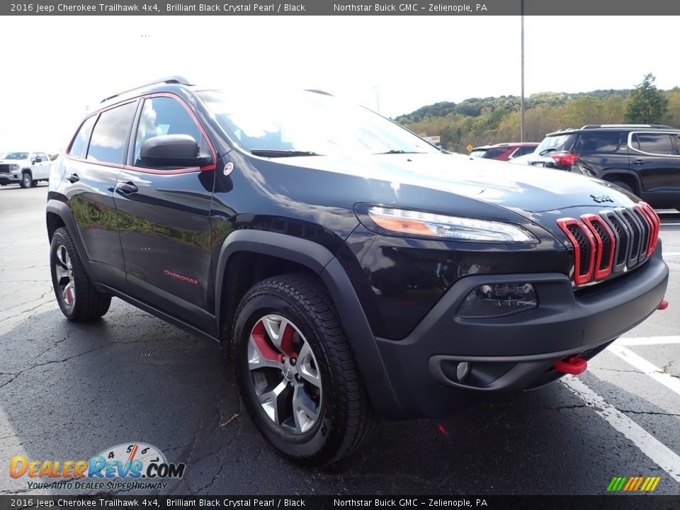 2016 Jeep Cherokee Trailhawk 4x4 Brilliant Black Crystal Pearl / Black Photo #4