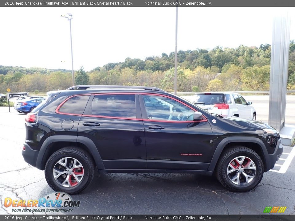 2016 Jeep Cherokee Trailhawk 4x4 Brilliant Black Crystal Pearl / Black Photo #5