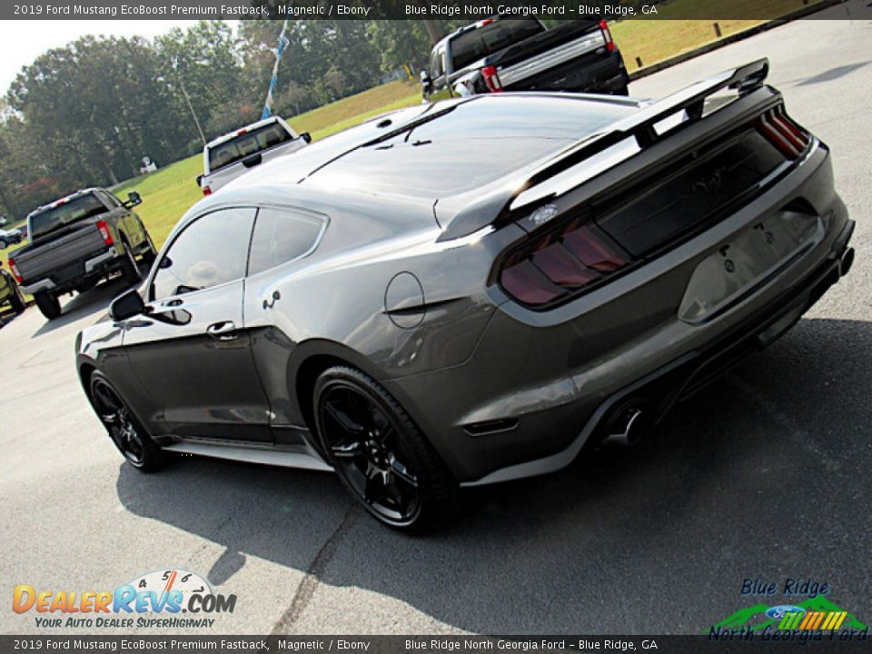 2019 Ford Mustang EcoBoost Premium Fastback Magnetic / Ebony Photo #30