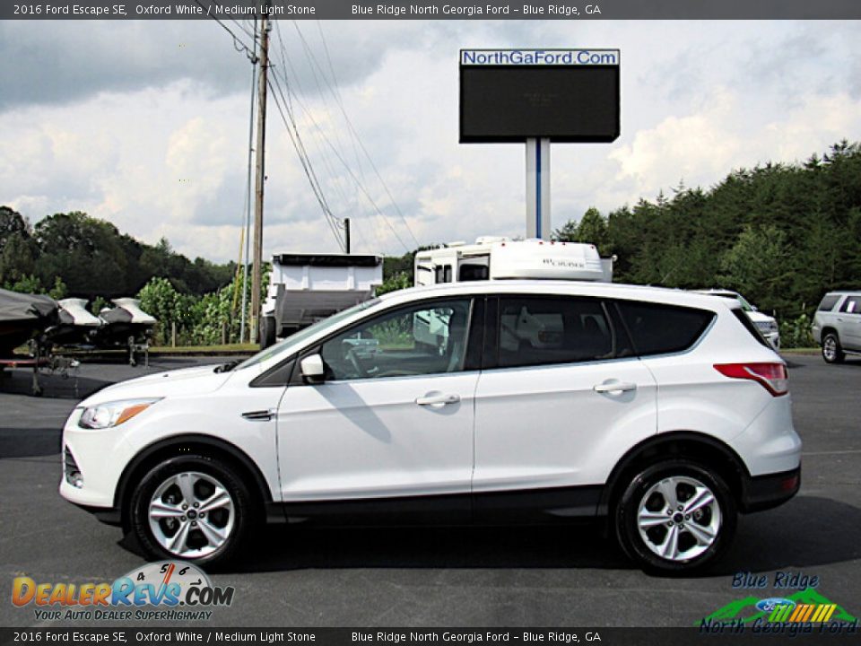 2016 Ford Escape SE Oxford White / Medium Light Stone Photo #2