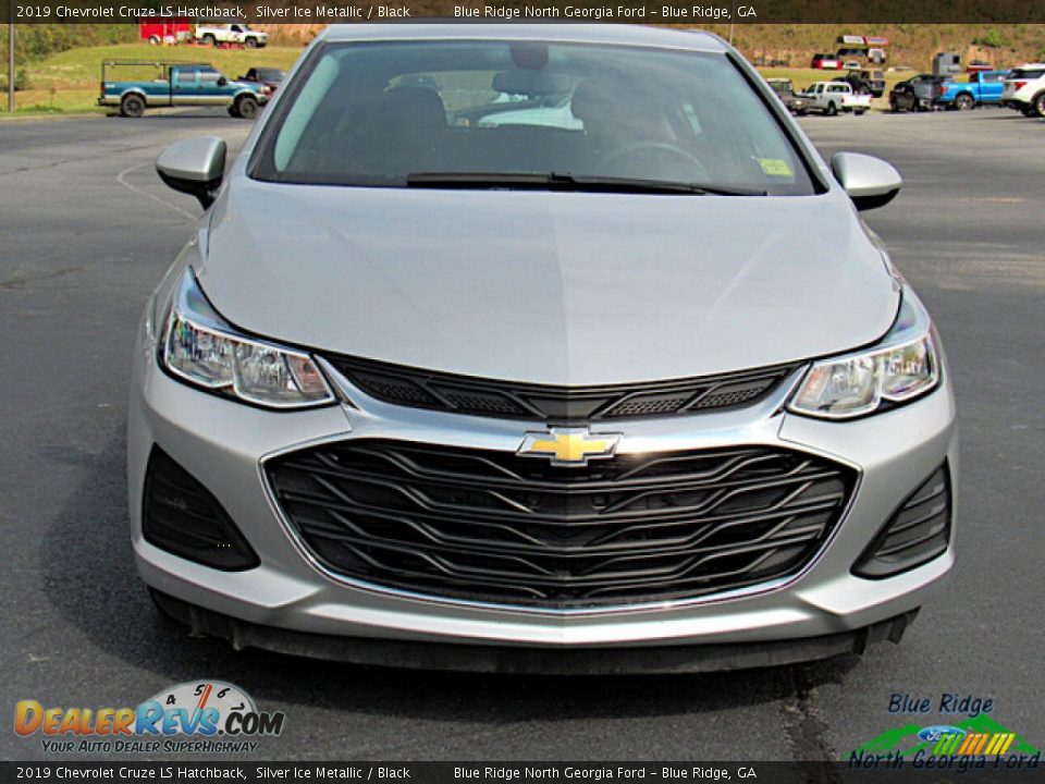 2019 Chevrolet Cruze LS Hatchback Silver Ice Metallic / Black Photo #8