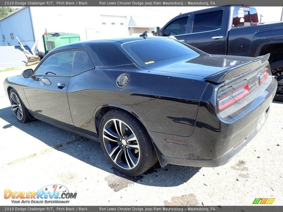 2019 Dodge Challenger R/T Pitch Black / Black Photo #2