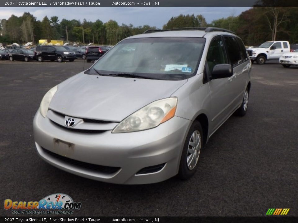 2007 Toyota Sienna LE Silver Shadow Pearl / Taupe Photo #1