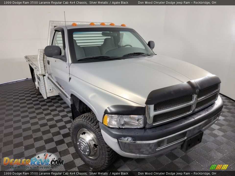 Silver Metallic 1999 Dodge Ram 3500 Laramie Regular Cab 4x4 Chassis Photo #2