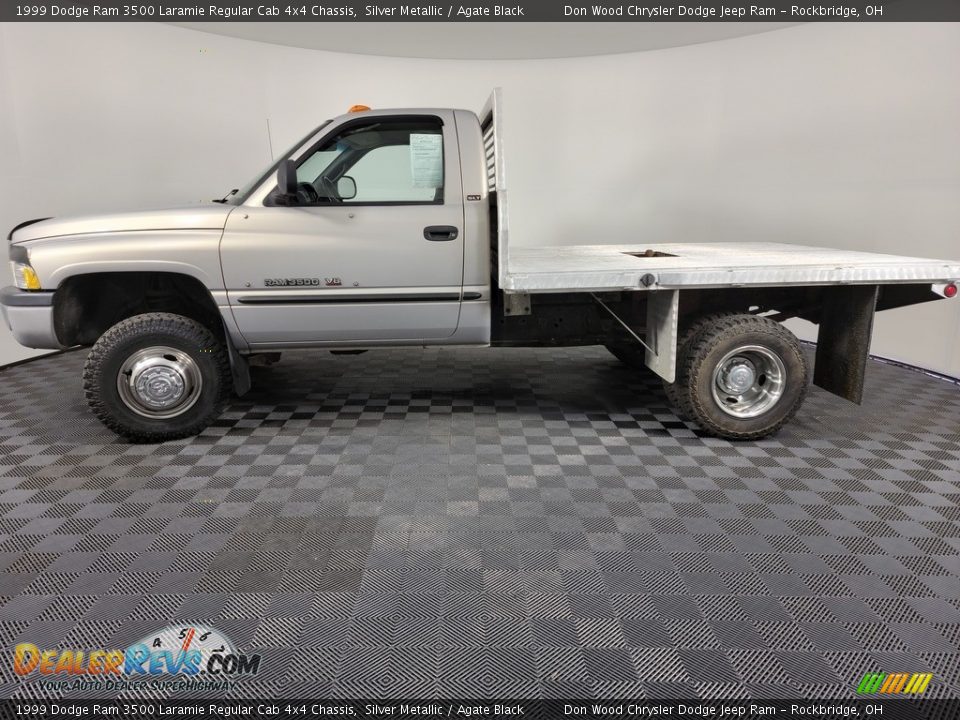 Silver Metallic 1999 Dodge Ram 3500 Laramie Regular Cab 4x4 Chassis Photo #5