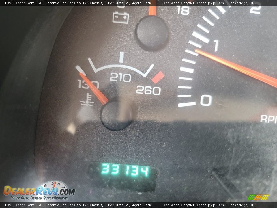 1999 Dodge Ram 3500 Laramie Regular Cab 4x4 Chassis Silver Metallic / Agate Black Photo #22