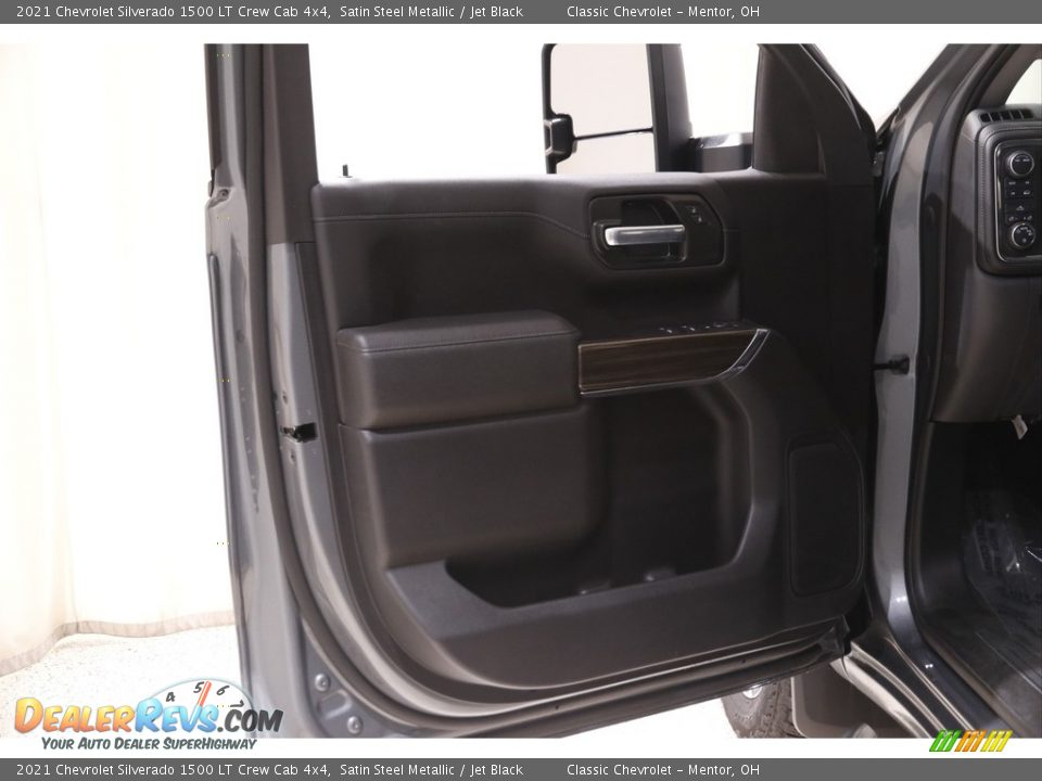 2021 Chevrolet Silverado 1500 LT Crew Cab 4x4 Satin Steel Metallic / Jet Black Photo #4