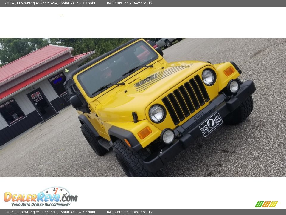 2004 Jeep Wrangler Sport 4x4 Solar Yellow / Khaki Photo #29