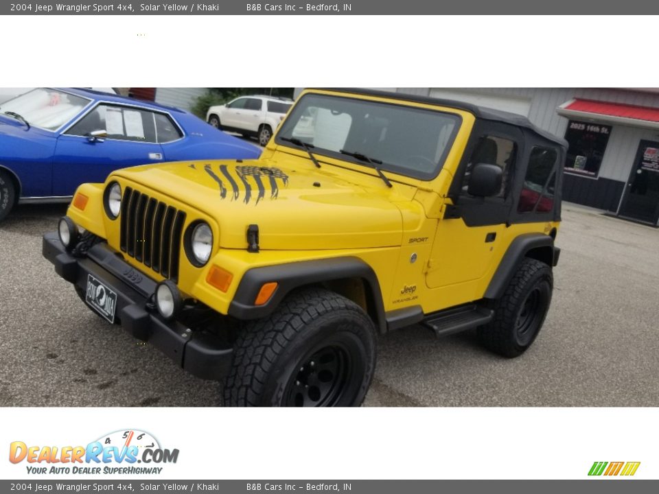 2004 Jeep Wrangler Sport 4x4 Solar Yellow / Khaki Photo #32