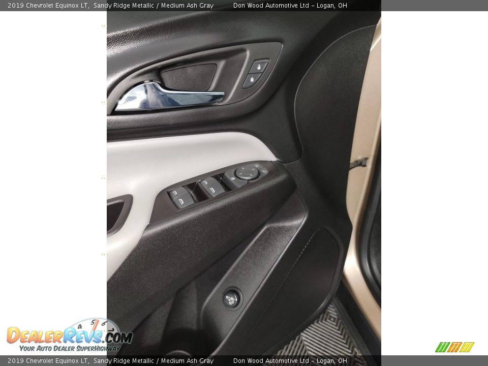 2019 Chevrolet Equinox LT Sandy Ridge Metallic / Medium Ash Gray Photo #15