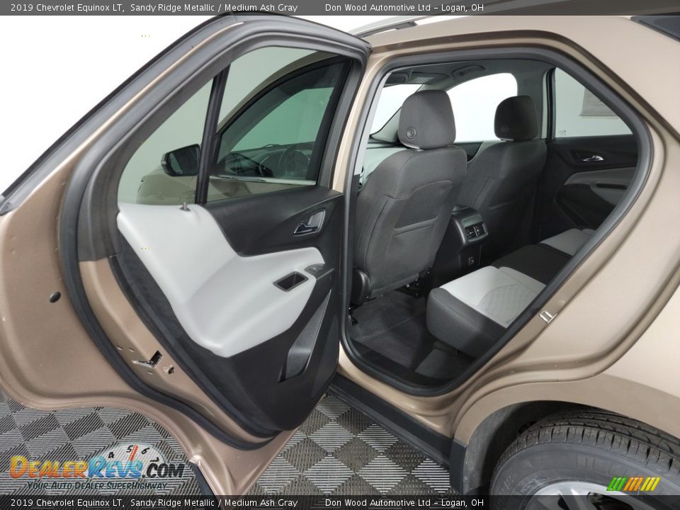 2019 Chevrolet Equinox LT Sandy Ridge Metallic / Medium Ash Gray Photo #23