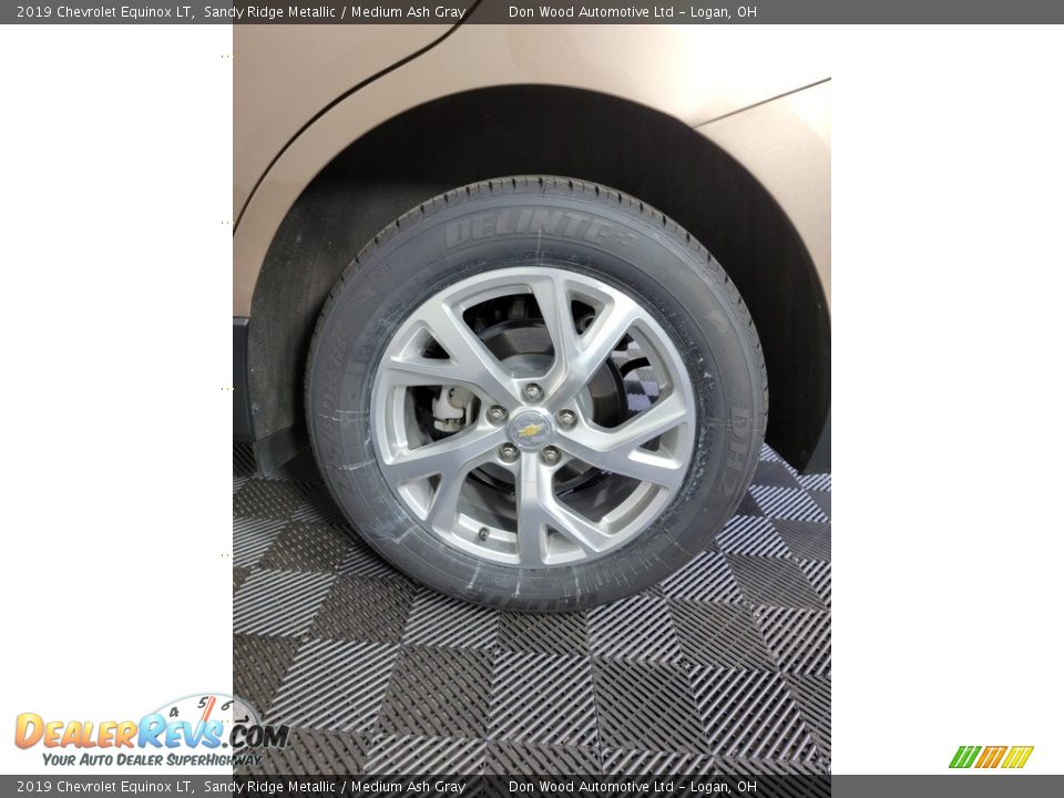2019 Chevrolet Equinox LT Sandy Ridge Metallic / Medium Ash Gray Photo #31