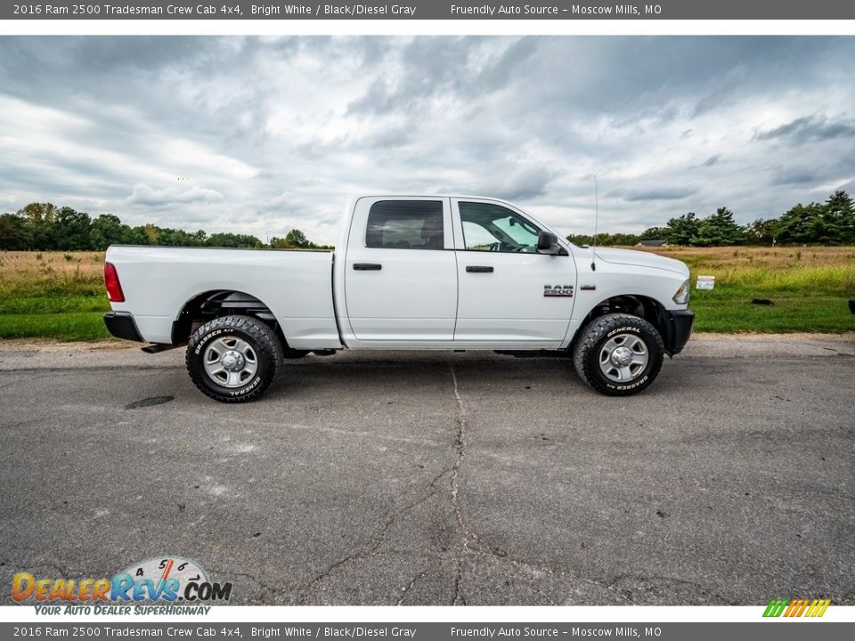 Bright White 2016 Ram 2500 Tradesman Crew Cab 4x4 Photo #3