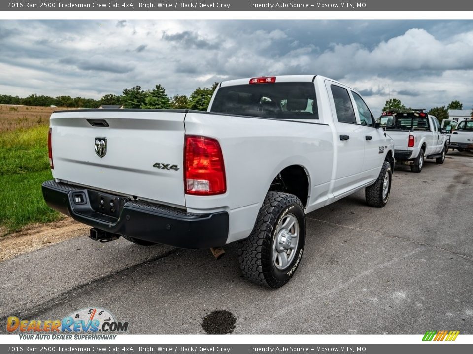 2016 Ram 2500 Tradesman Crew Cab 4x4 Bright White / Black/Diesel Gray Photo #4