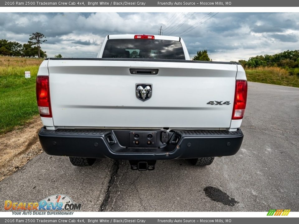 2016 Ram 2500 Tradesman Crew Cab 4x4 Bright White / Black/Diesel Gray Photo #5