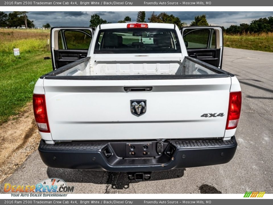 2016 Ram 2500 Tradesman Crew Cab 4x4 Bright White / Black/Diesel Gray Photo #24