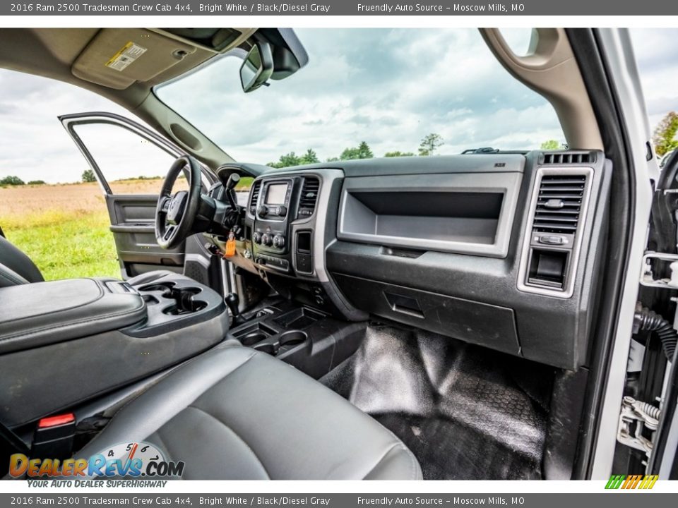 Dashboard of 2016 Ram 2500 Tradesman Crew Cab 4x4 Photo #28