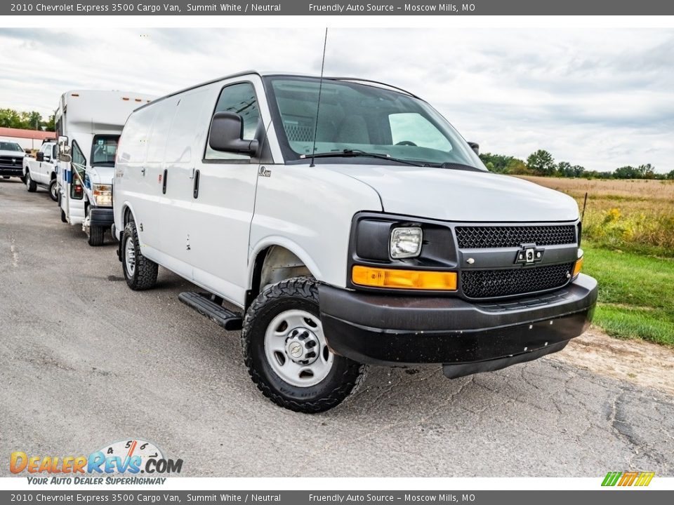 2010 Chevrolet Express 3500 Cargo Van Summit White / Neutral Photo #1