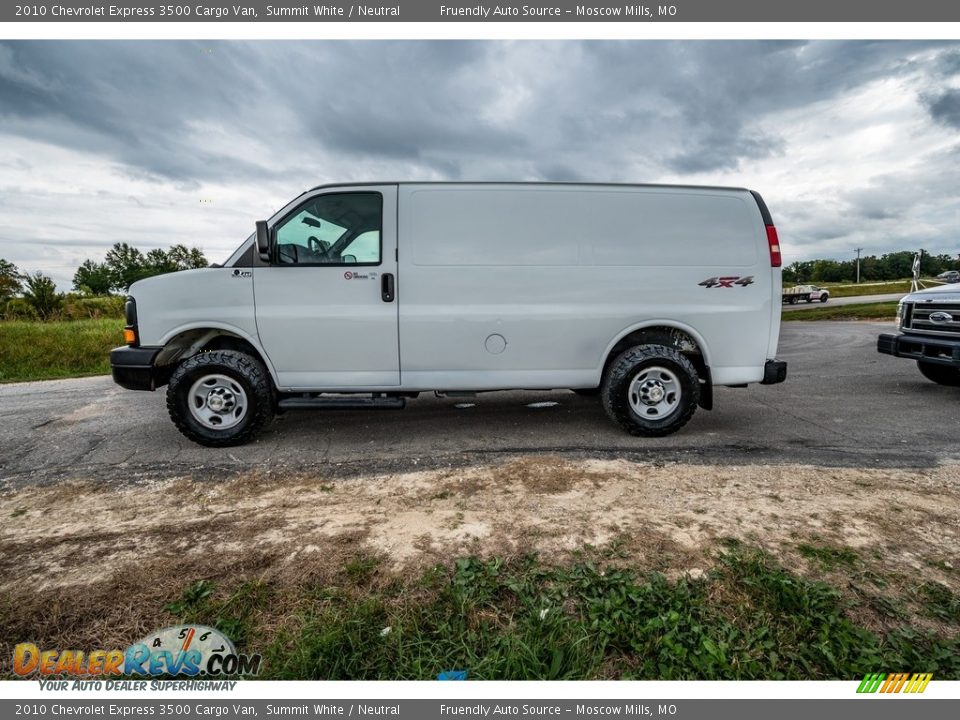 2010 Chevrolet Express 3500 Cargo Van Summit White / Neutral Photo #7