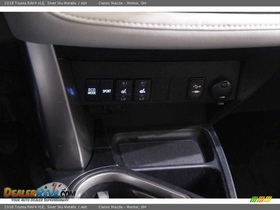 2018 Toyota RAV4 XLE Silver Sky Metallic / Ash Photo #12