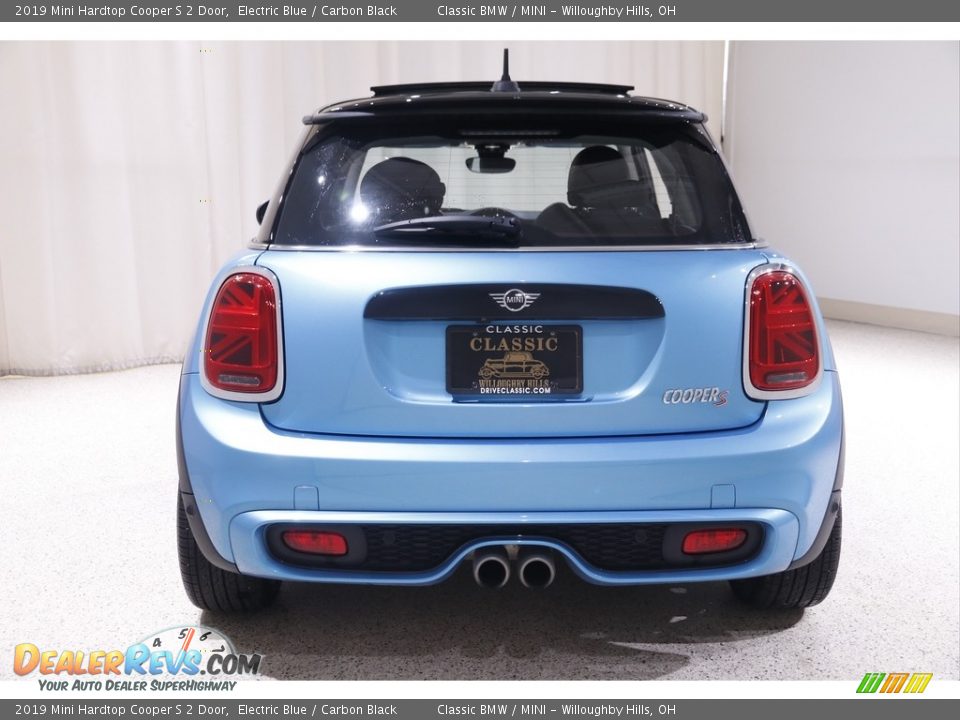 2019 Mini Hardtop Cooper S 2 Door Electric Blue / Carbon Black Photo #17