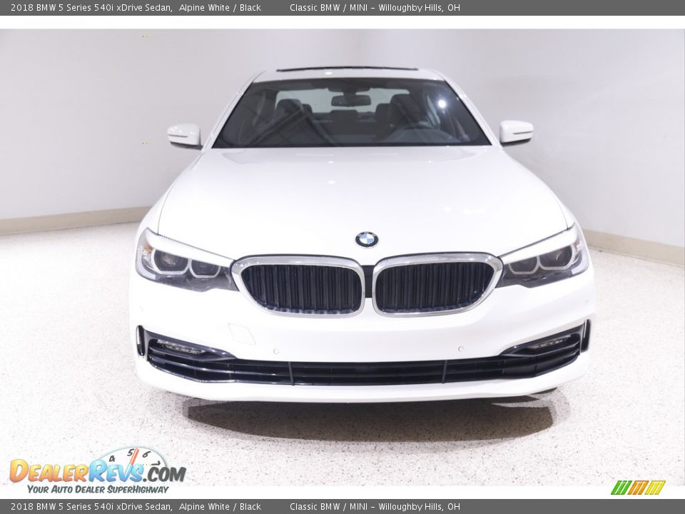 2018 BMW 5 Series 540i xDrive Sedan Alpine White / Black Photo #2