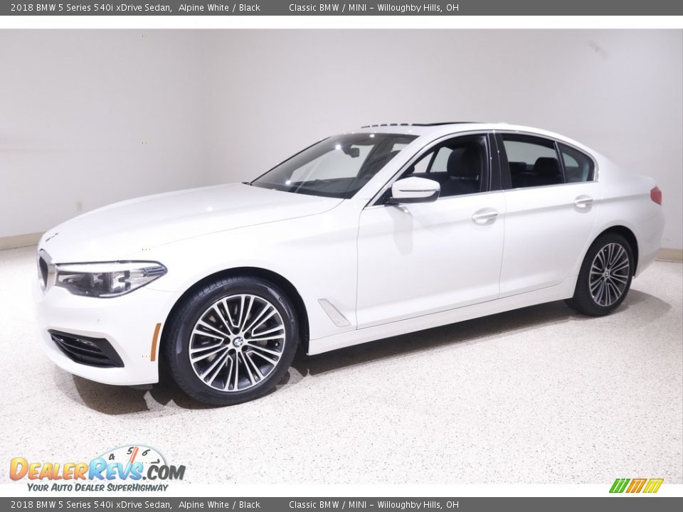 2018 BMW 5 Series 540i xDrive Sedan Alpine White / Black Photo #3