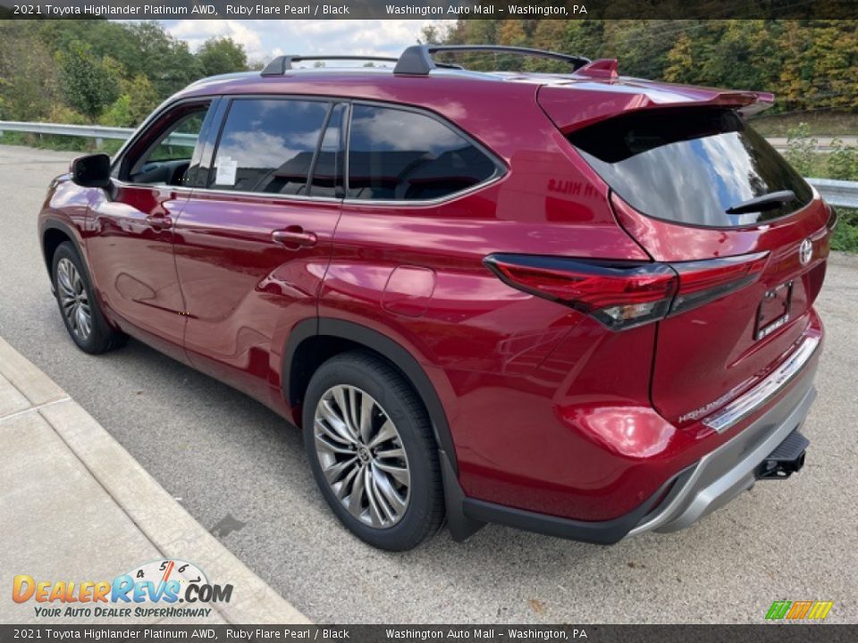 2021 Toyota Highlander Platinum AWD Ruby Flare Pearl / Black Photo #2