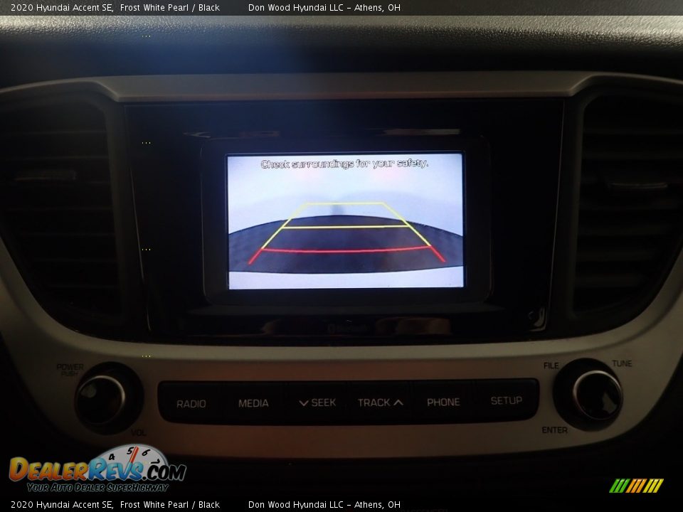 2020 Hyundai Accent SE Frost White Pearl / Black Photo #2