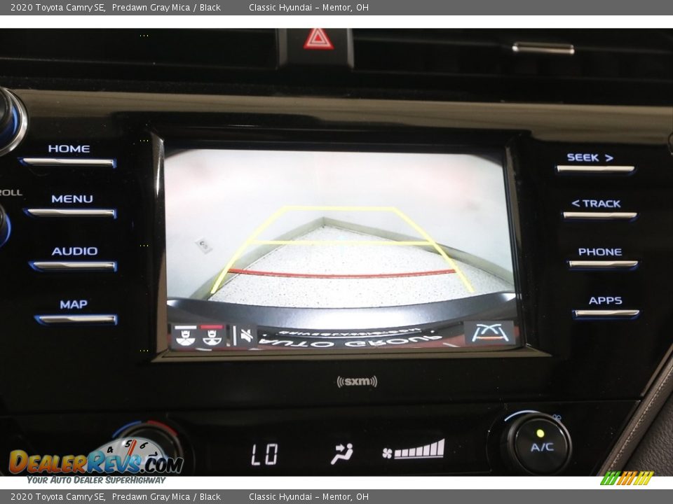 2020 Toyota Camry SE Predawn Gray Mica / Black Photo #11